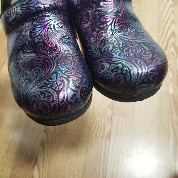 Dansko Women's XP 2.0 Purple Floral Embossed Clogs EU 41 US 10.5-11 - Picture 3 of 12